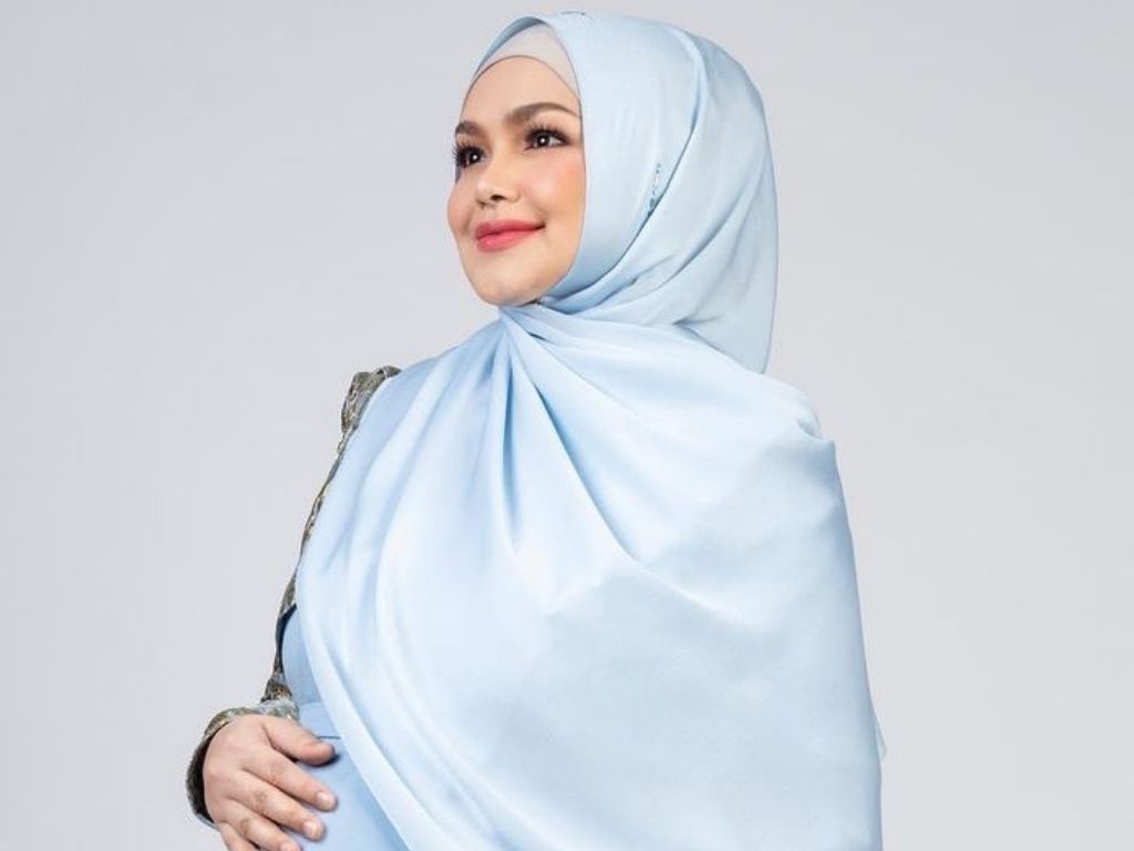 Siti Nurhaliza welcomes second child and first son