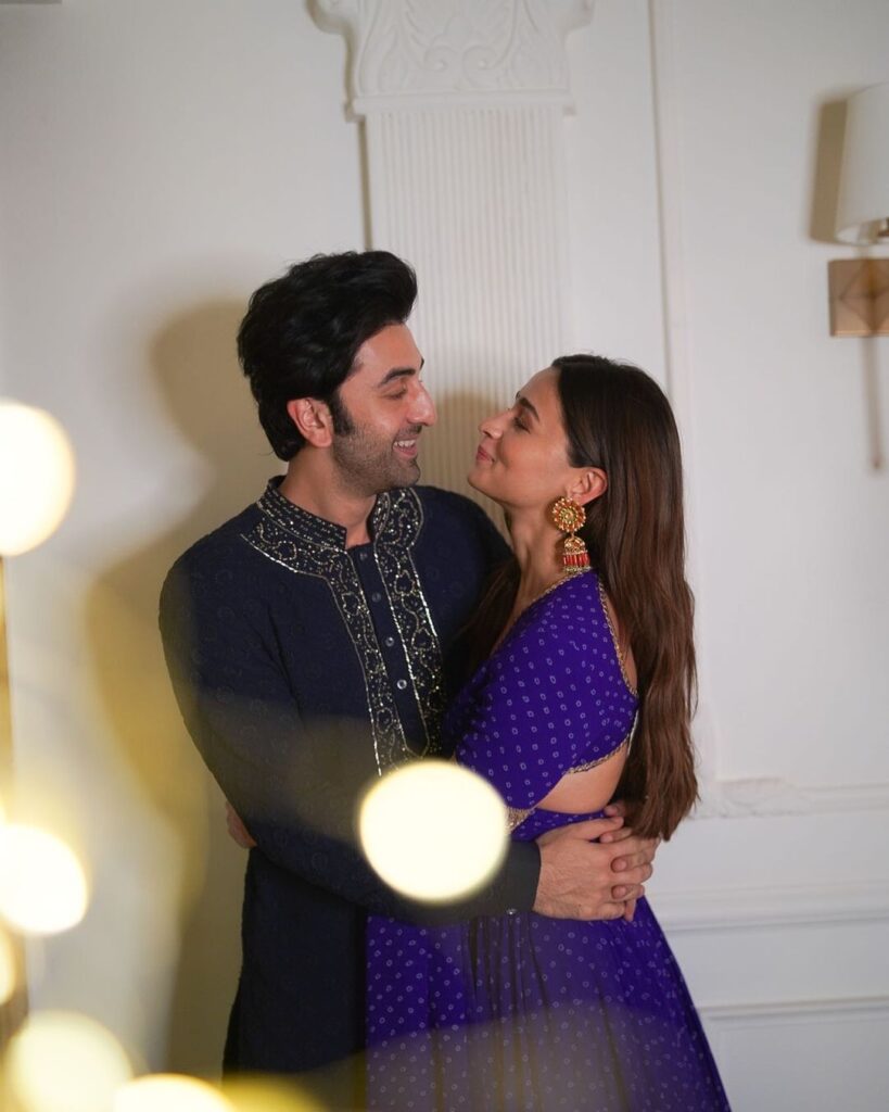 Alia Bhatt laughs off wedding rumours with Ranbir Kapoor, again, alia bhatt, bollywood, celeb, news, ranbir kapoor, theHive.Asia