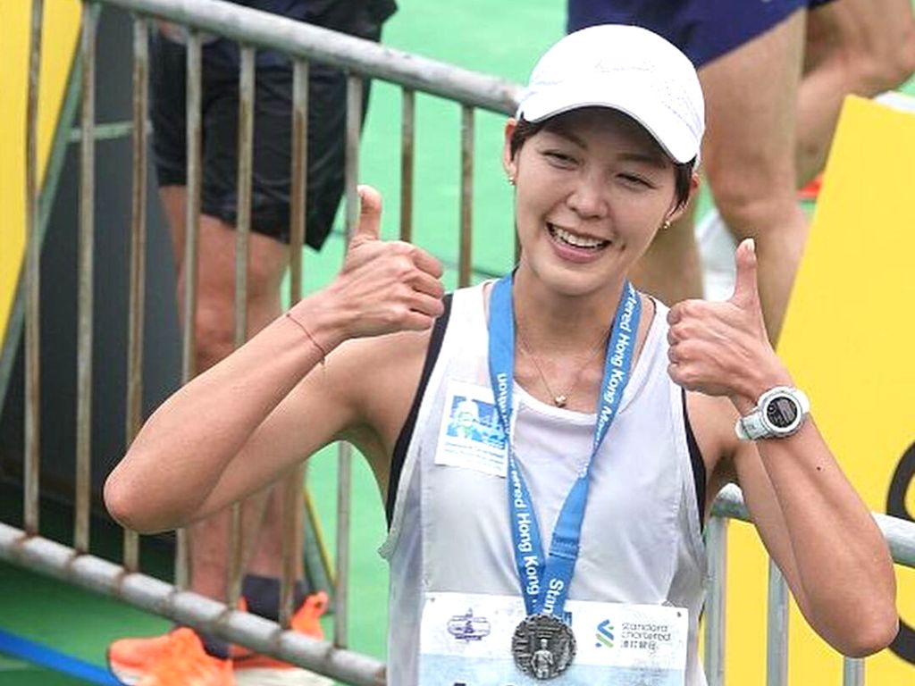 Inez Leong finishes first marathon since giving birth