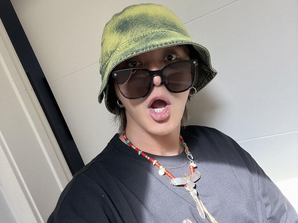 Show Lo laughs off rumours of reconciliation