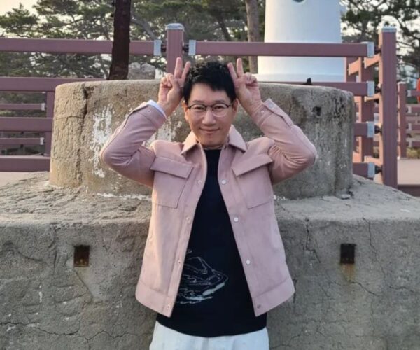 Jee Seok-jin takes a break from “Running Man”