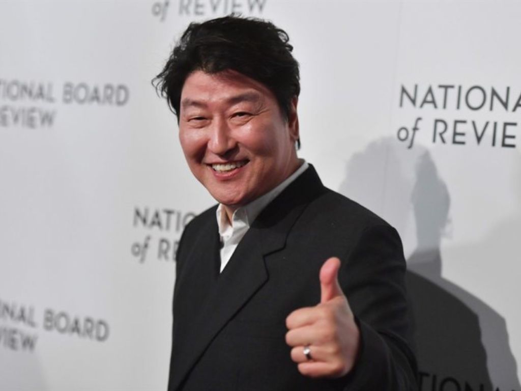 Song Kang-ho makes drama debut with “Uncle Samsik”