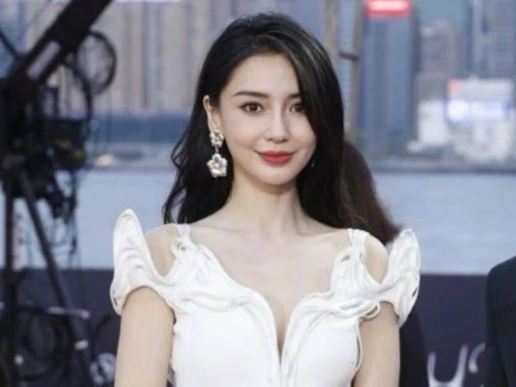 Angelababy makes appearance at the HKFA