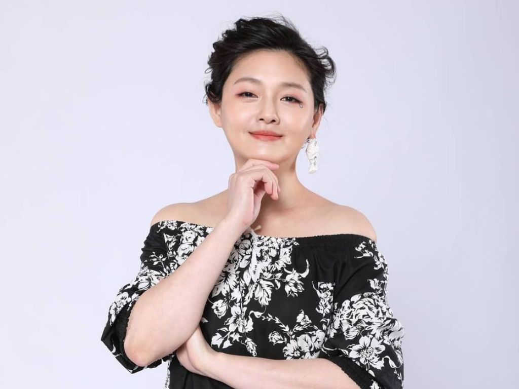 Barbie Hsu slams ex-MIL for alleging her son was expelled from school