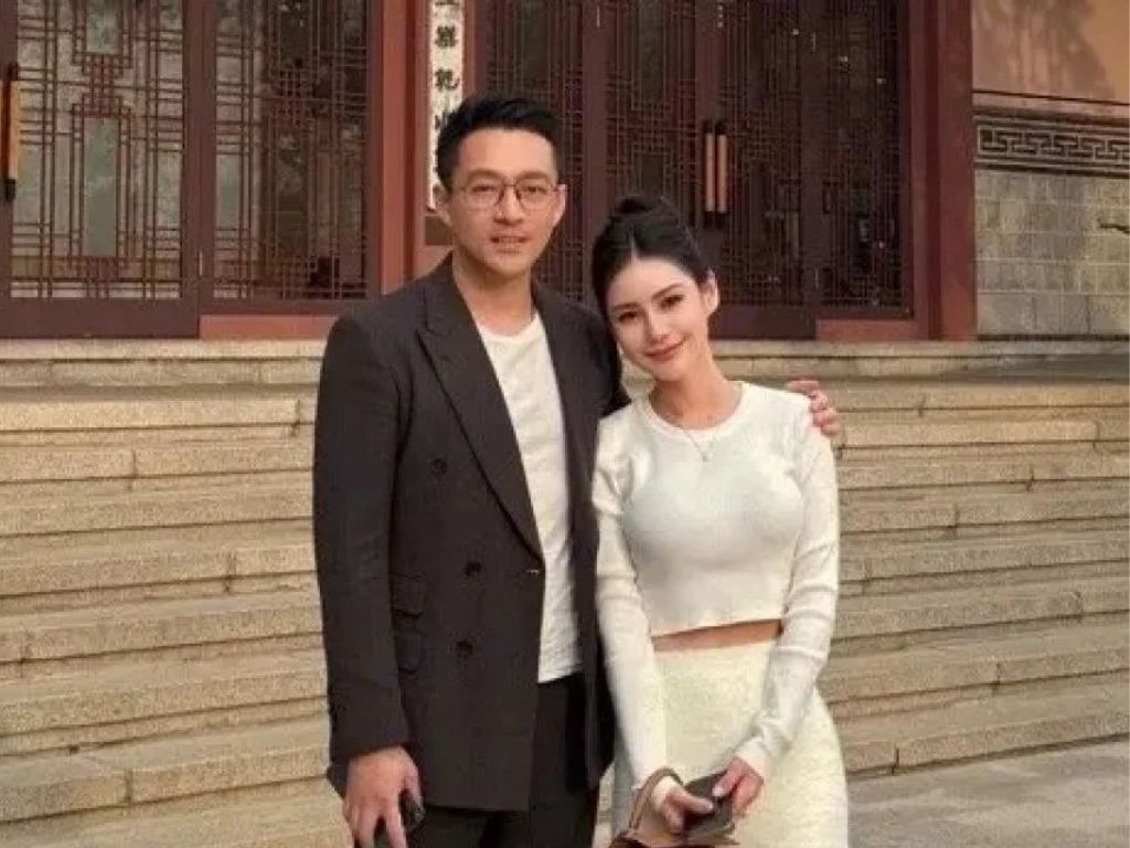 Wang Xiaofei announces marriage