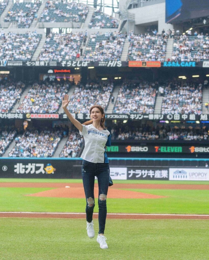 Lin Chi-ling elated over first pitch experience in Hokkaido, celeb asia, lin chi-ling, theHive.Asia