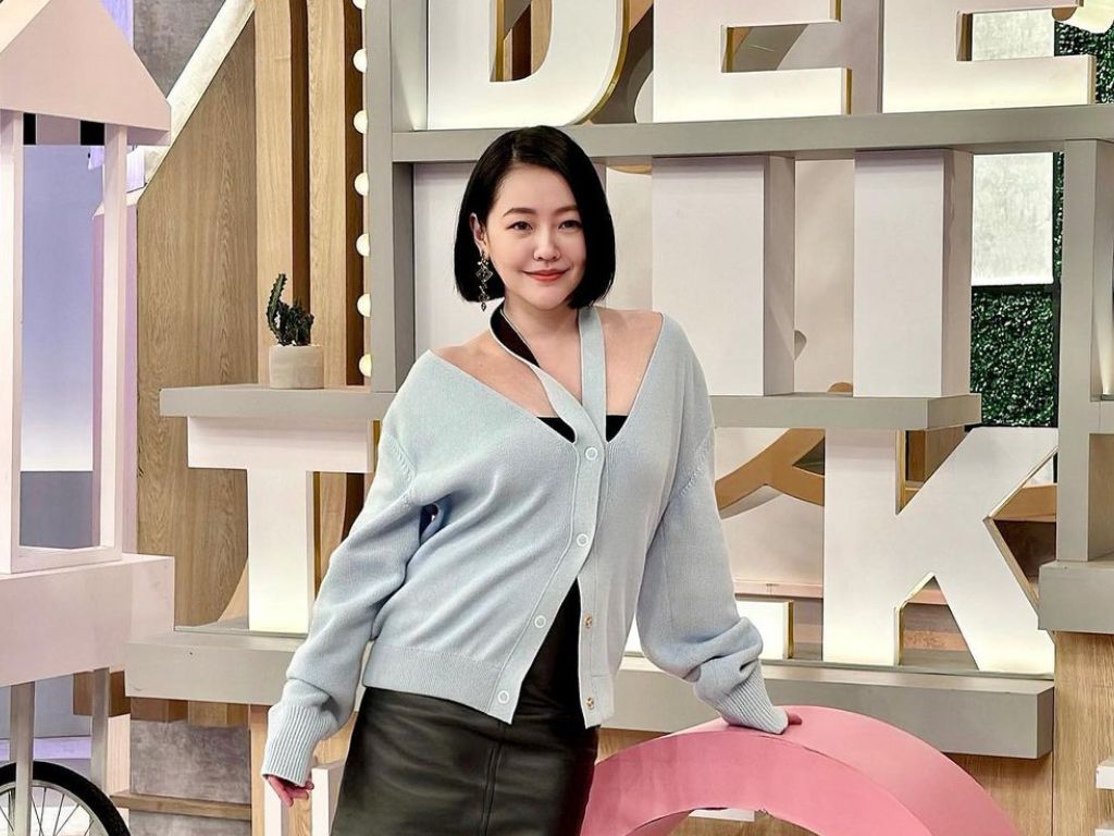 Dee Hsu doesn’t see the need to revive “Kang Xi Lai Le”