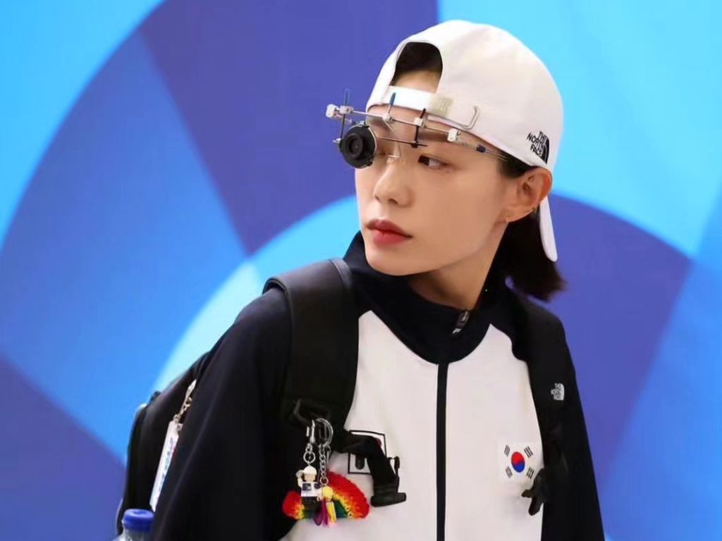 Olympic shooter Kim Yeji signs with an agency