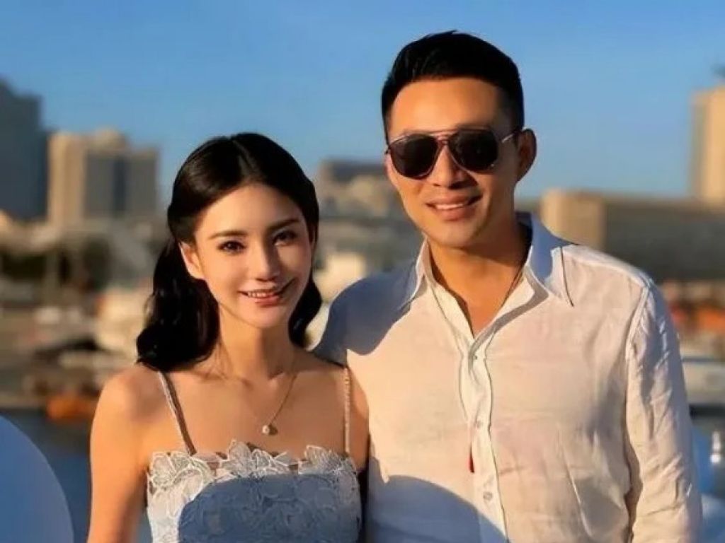 Wang Xiaofei and wife deny pregnancy rumours